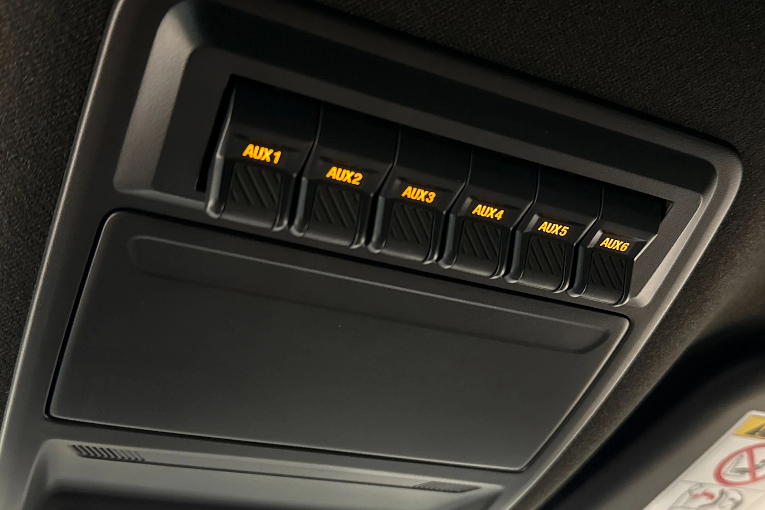 Punainen Ford RANGER 2024 kuva 29.