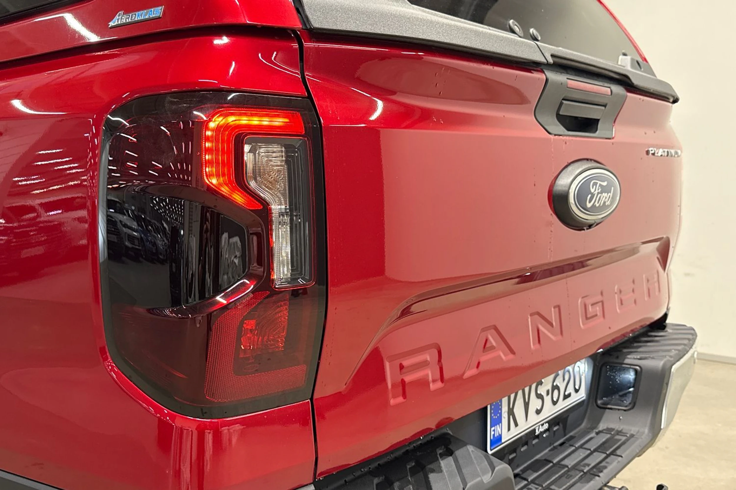 Punainen Ford RANGER 2024 kuva 36.