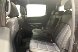 musta Ford Ranger 2024 kuva 11.