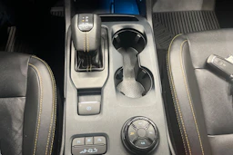 musta Ford Ranger 2024 kuva 16.