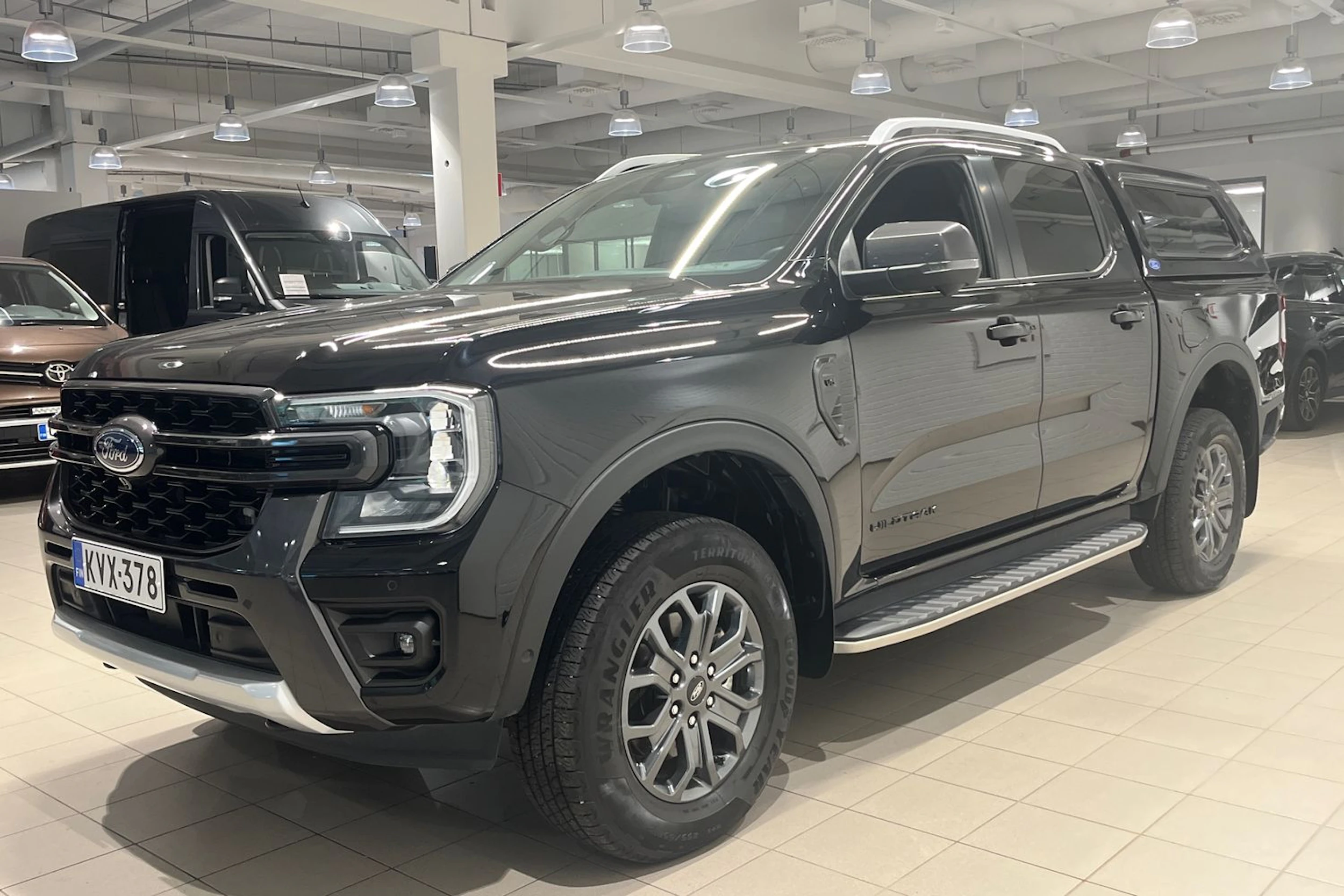 musta Ford Ranger 2024 kuva 27.