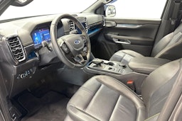 harmaa Ford Ranger 2024 kuva 7.