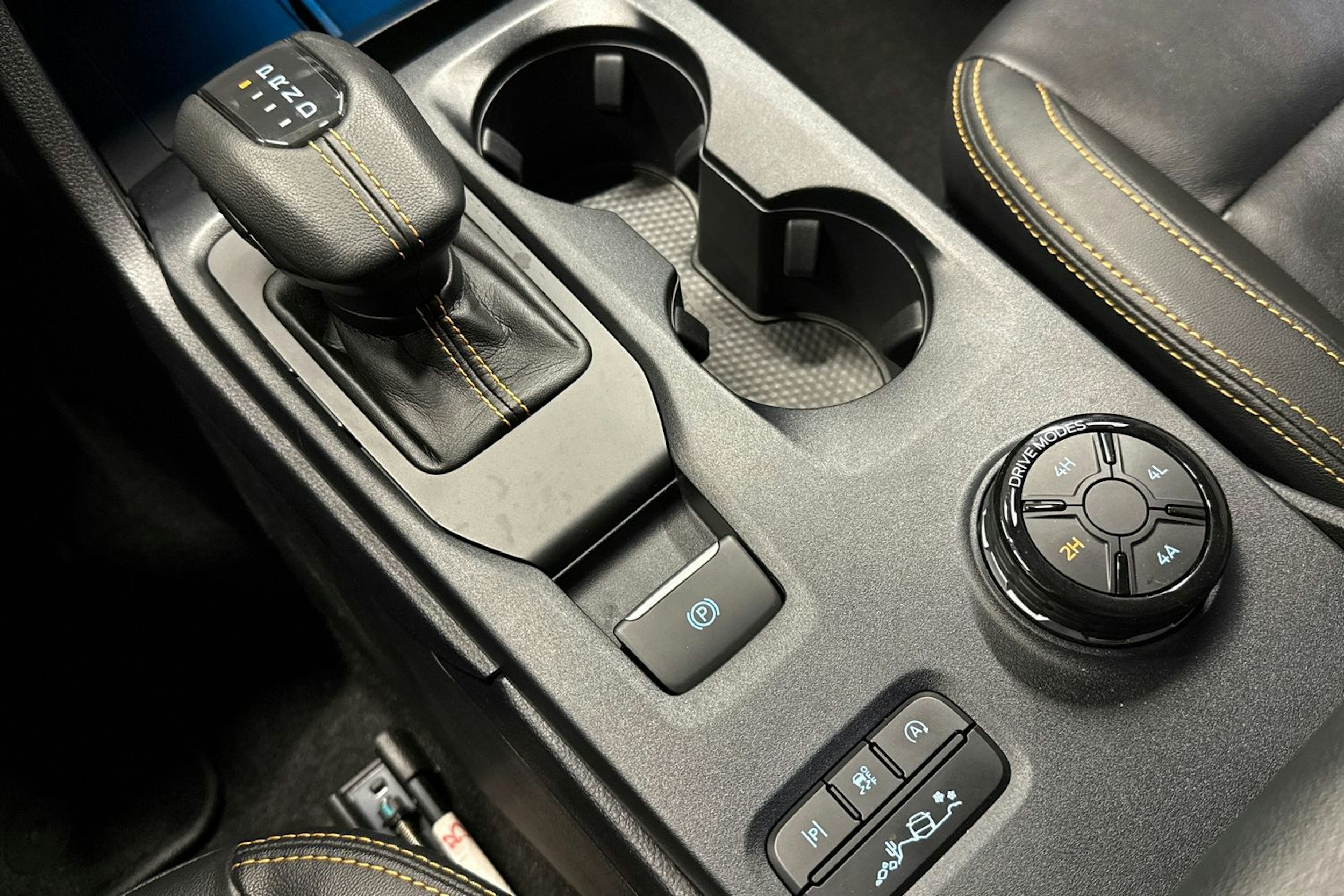 harmaa Ford Ranger 2024 kuva 26.