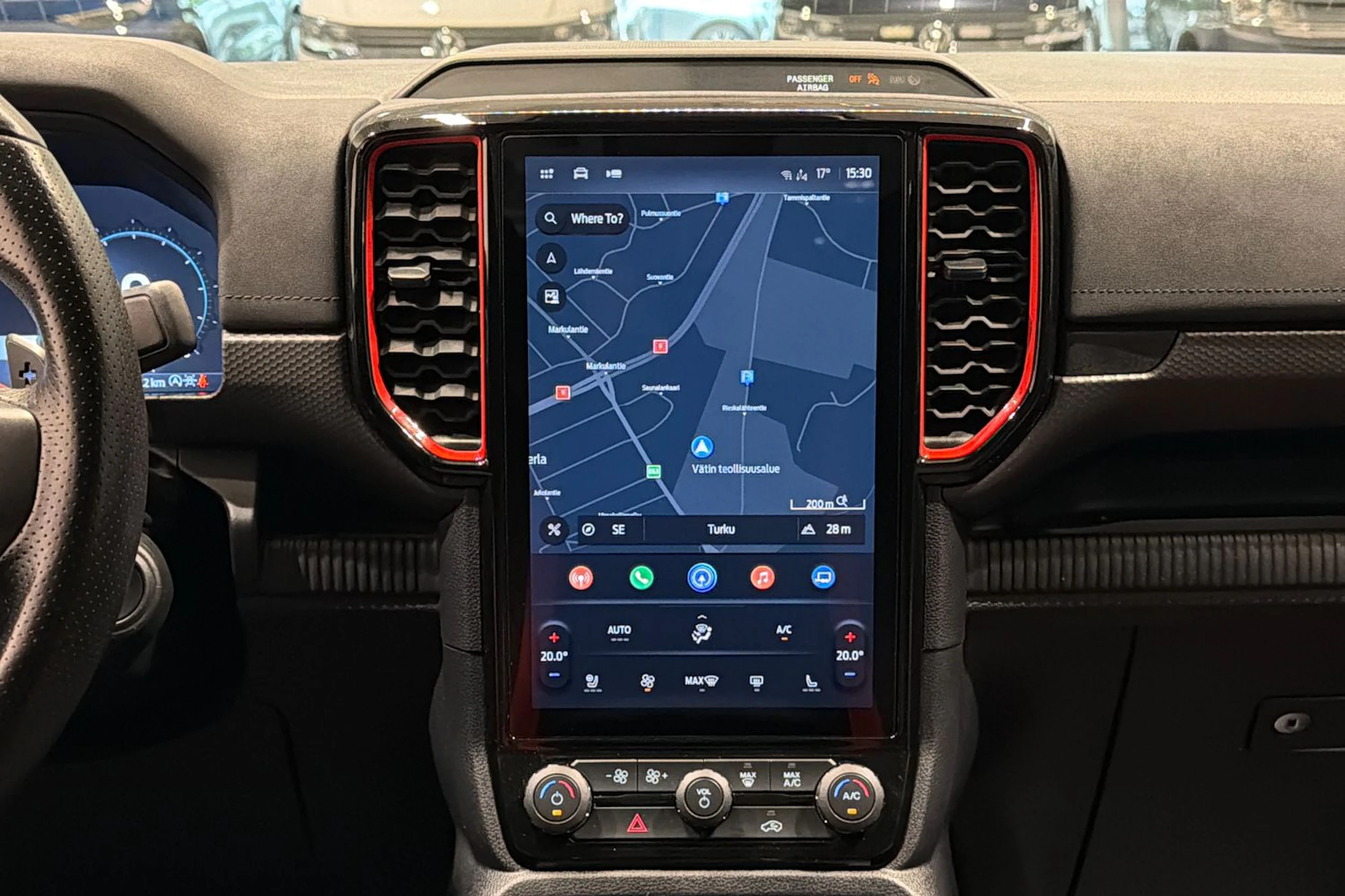 musta Ford Ranger 2024 kuva 17.