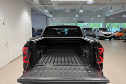 musta Ford Ranger 2024 kuva 26.