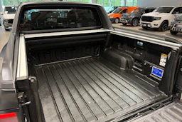musta Ford Ranger 2024 kuva 27.