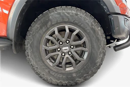 Oranssi Ford RANGER 2024 kuva 12.