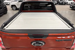 Oranssi Ford RANGER 2024 kuva 15.