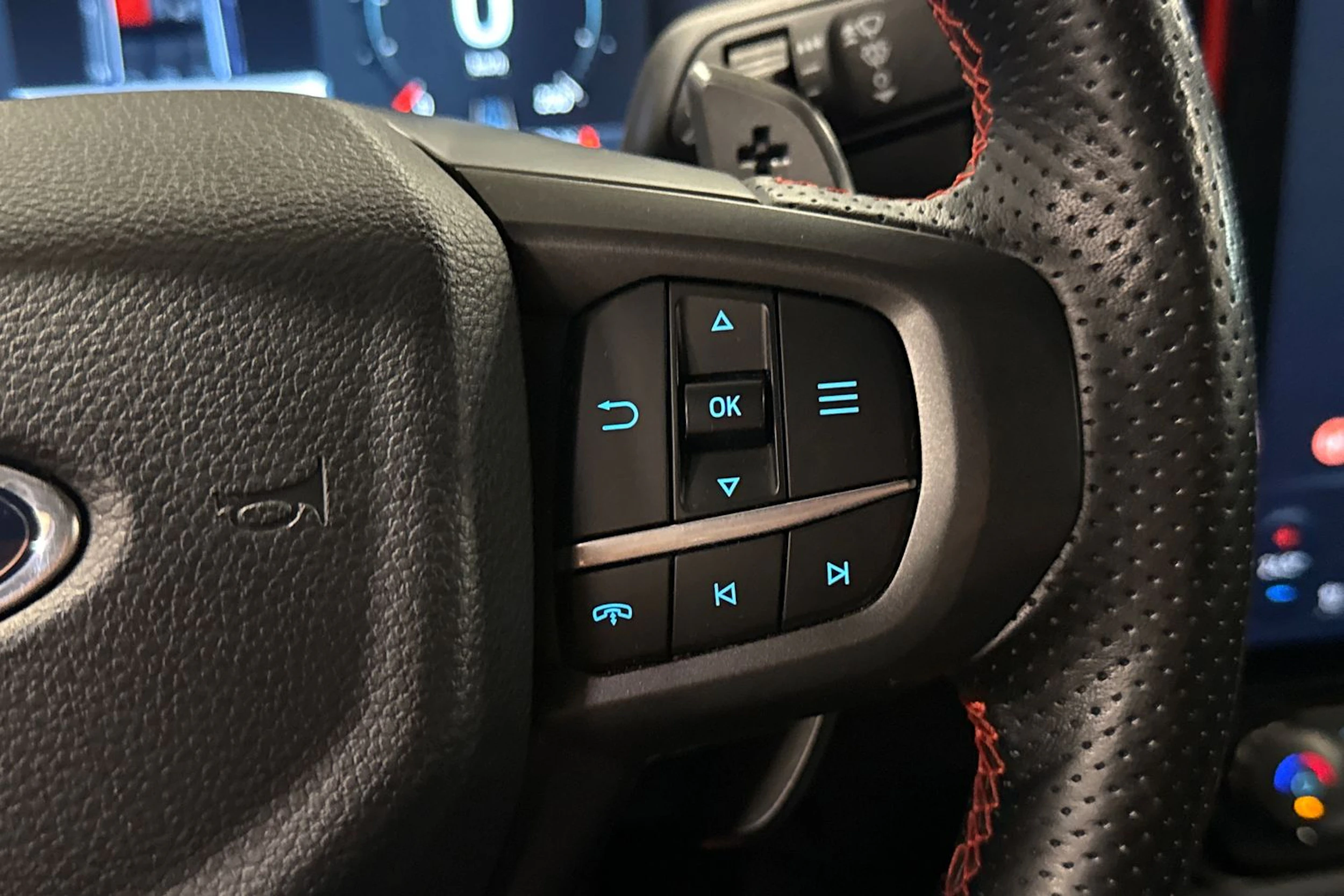 Oranssi Ford RANGER 2024 kuva 21.