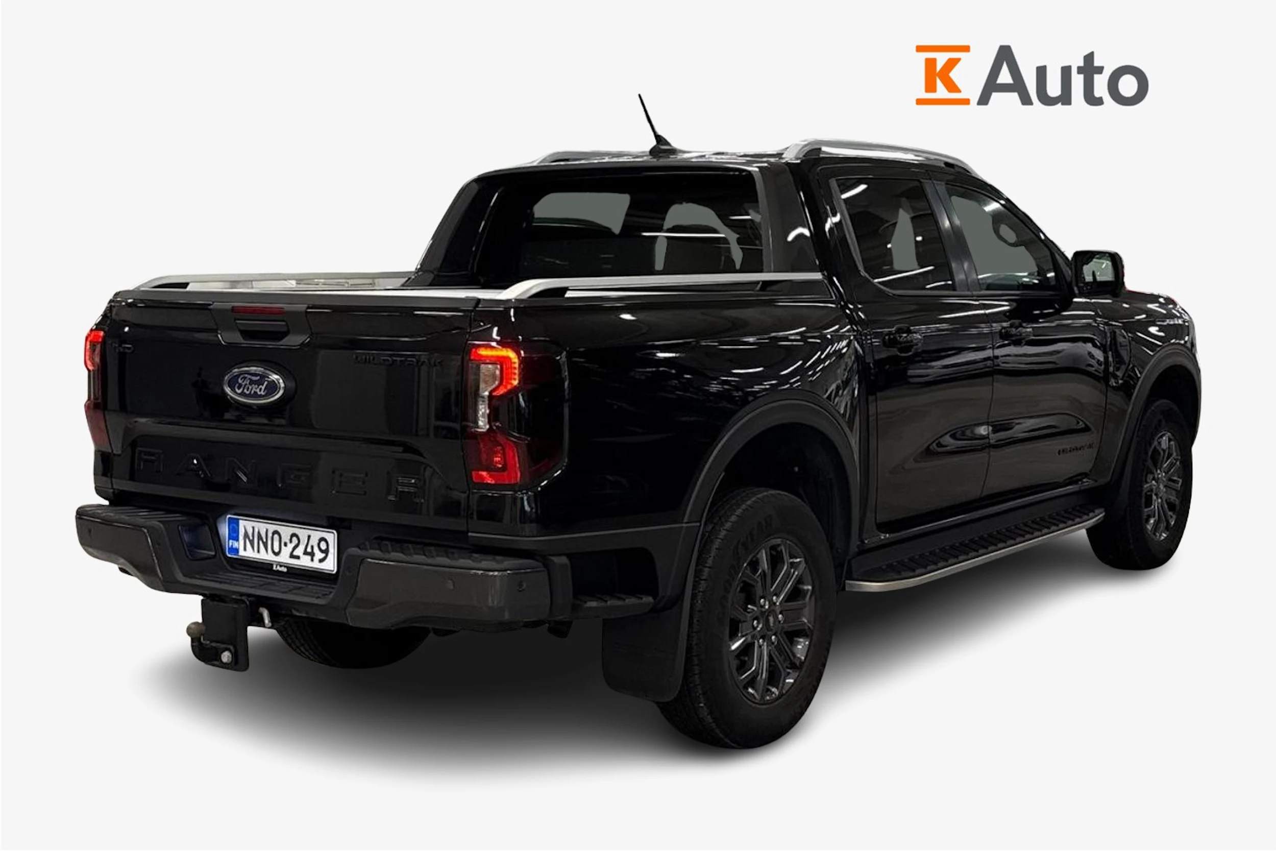 musta Ford Ranger 2024 kuva 3.