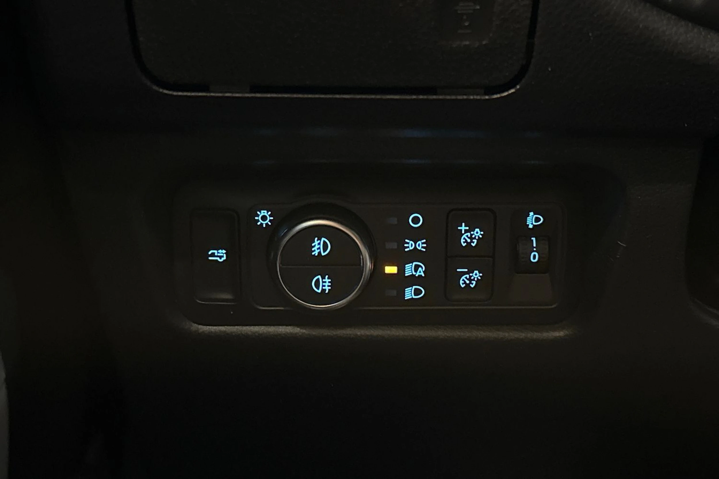 musta Ford Ranger 2024 kuva 21.