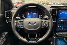 musta Ford Ranger 2024 kuva 22.