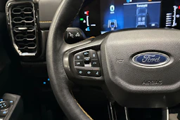 musta Ford Ranger 2024 kuva 23.
