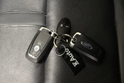 musta Ford Ranger 2024 kuva 35.