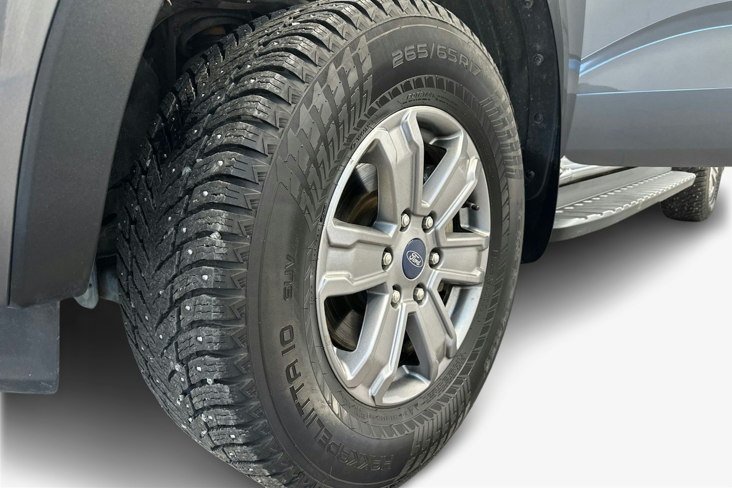 harmaa Ford Ranger 2024 kuva 11.