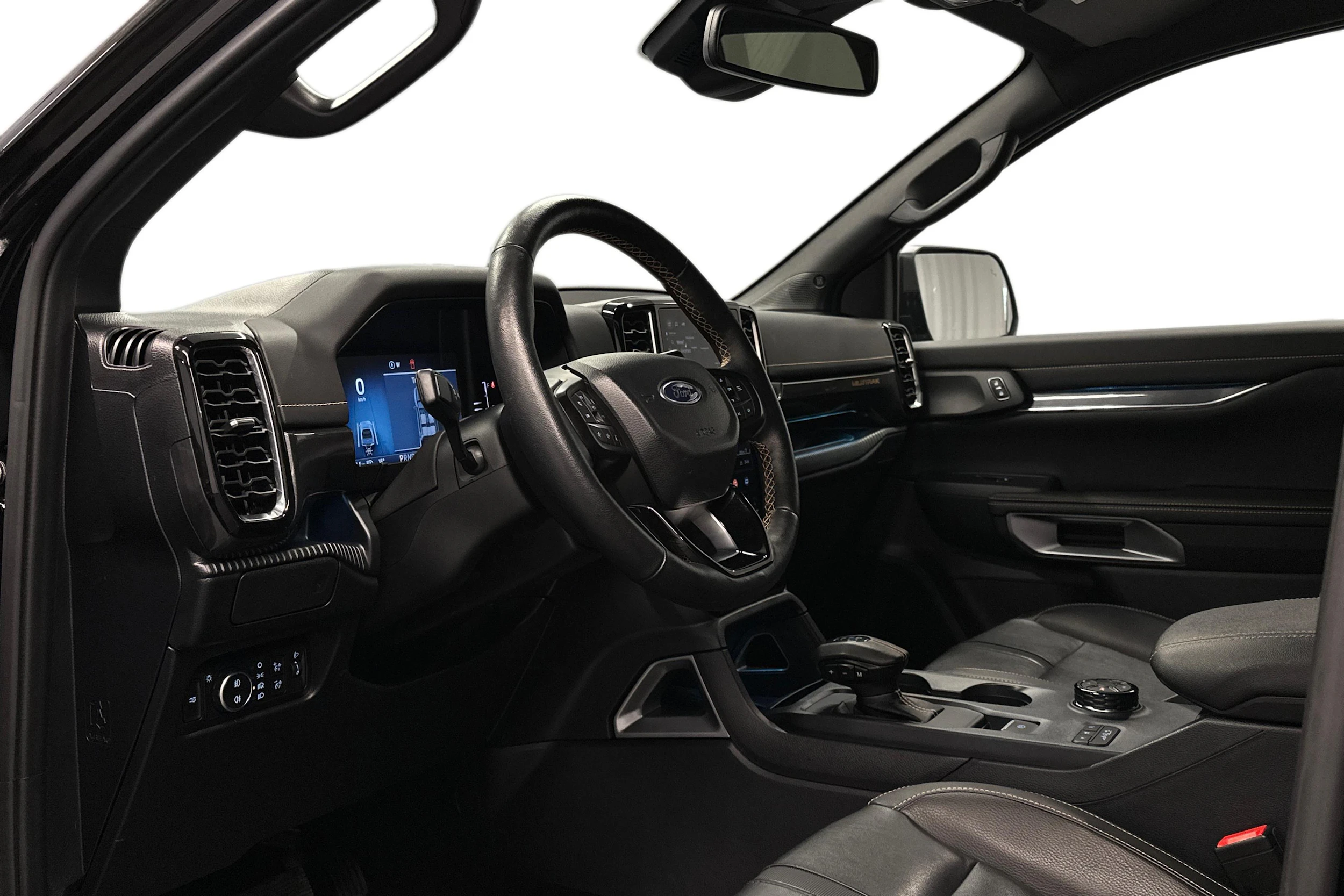 musta Ford Ranger 2024 kuva 6.