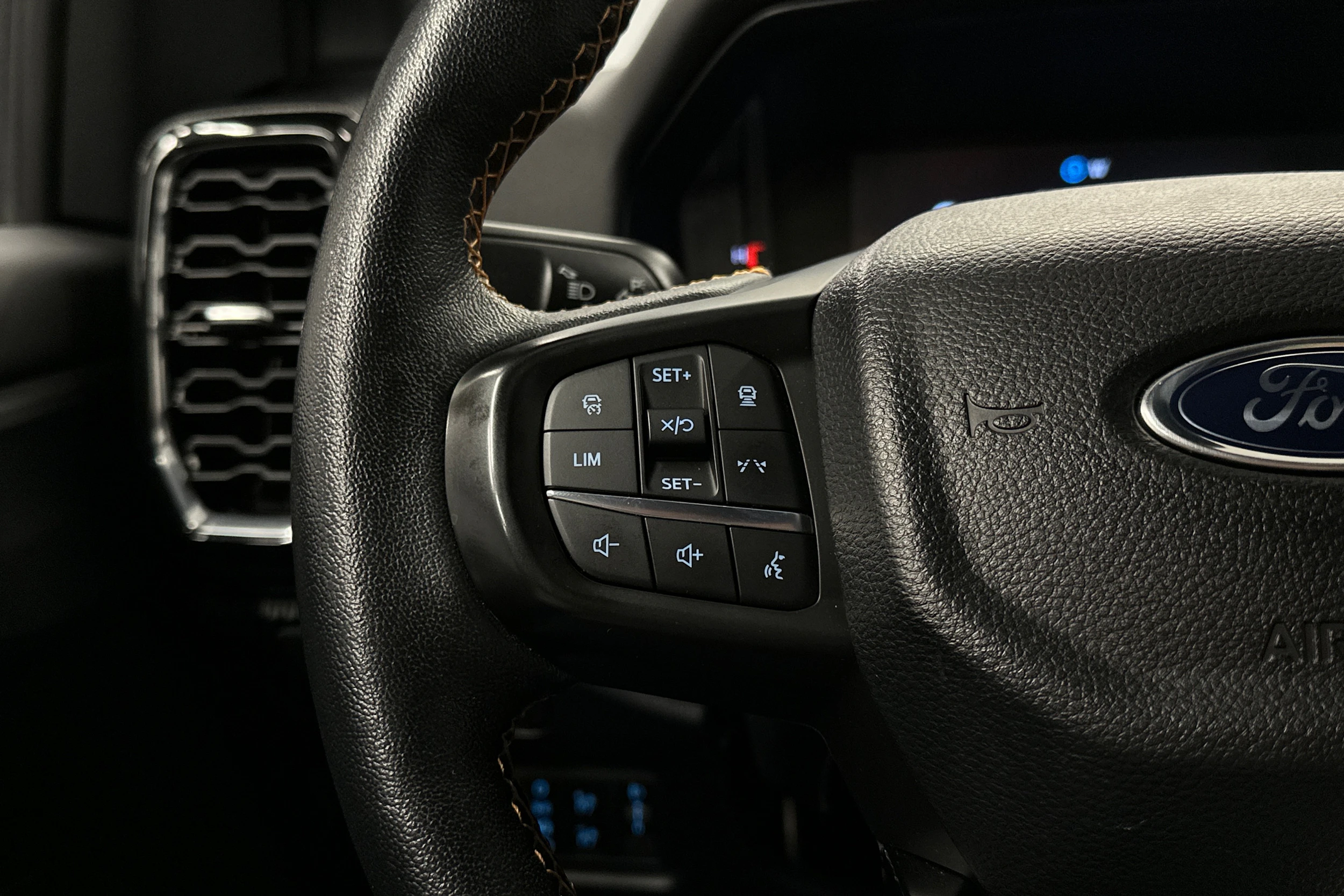 musta Ford Ranger 2024 kuva 10.