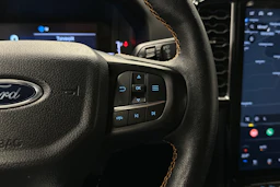 musta Ford Ranger 2024 kuva 11.