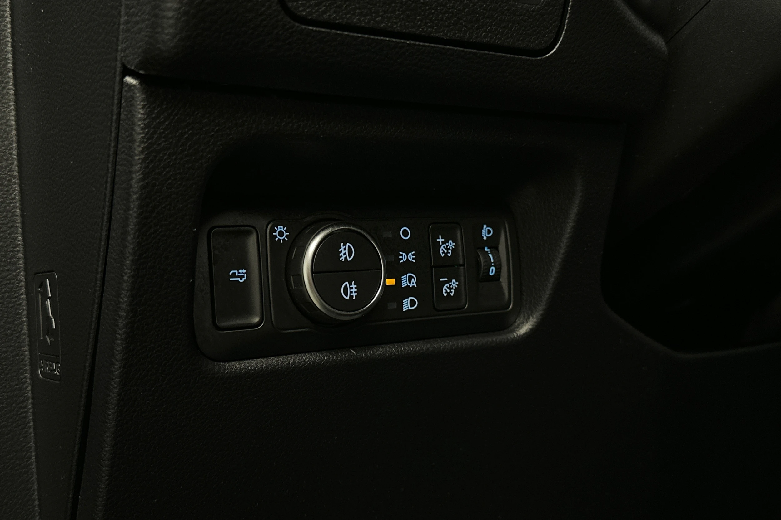 musta Ford Ranger 2024 kuva 23.