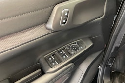 musta Ford Ranger 2024 kuva 17.
