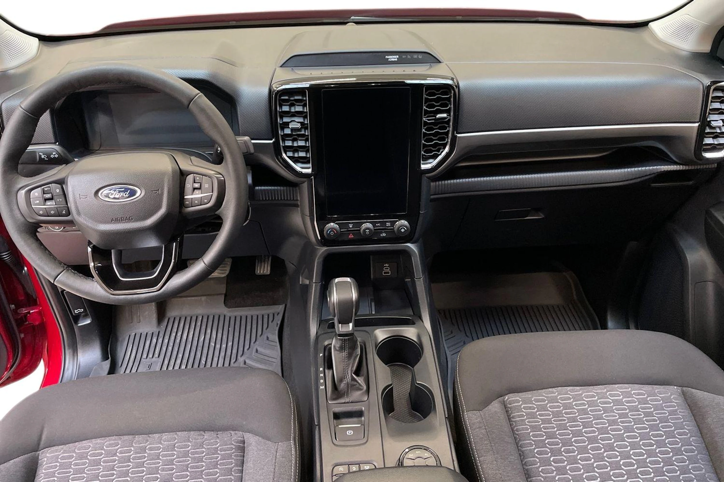 punainen Ford Ranger 2025 kuva 9.