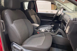 punainen Ford Ranger 2025 kuva 13.