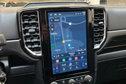 punainen Ford Ranger 2025 kuva 21.