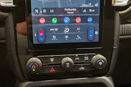 punainen Ford Ranger 2025 kuva 22.