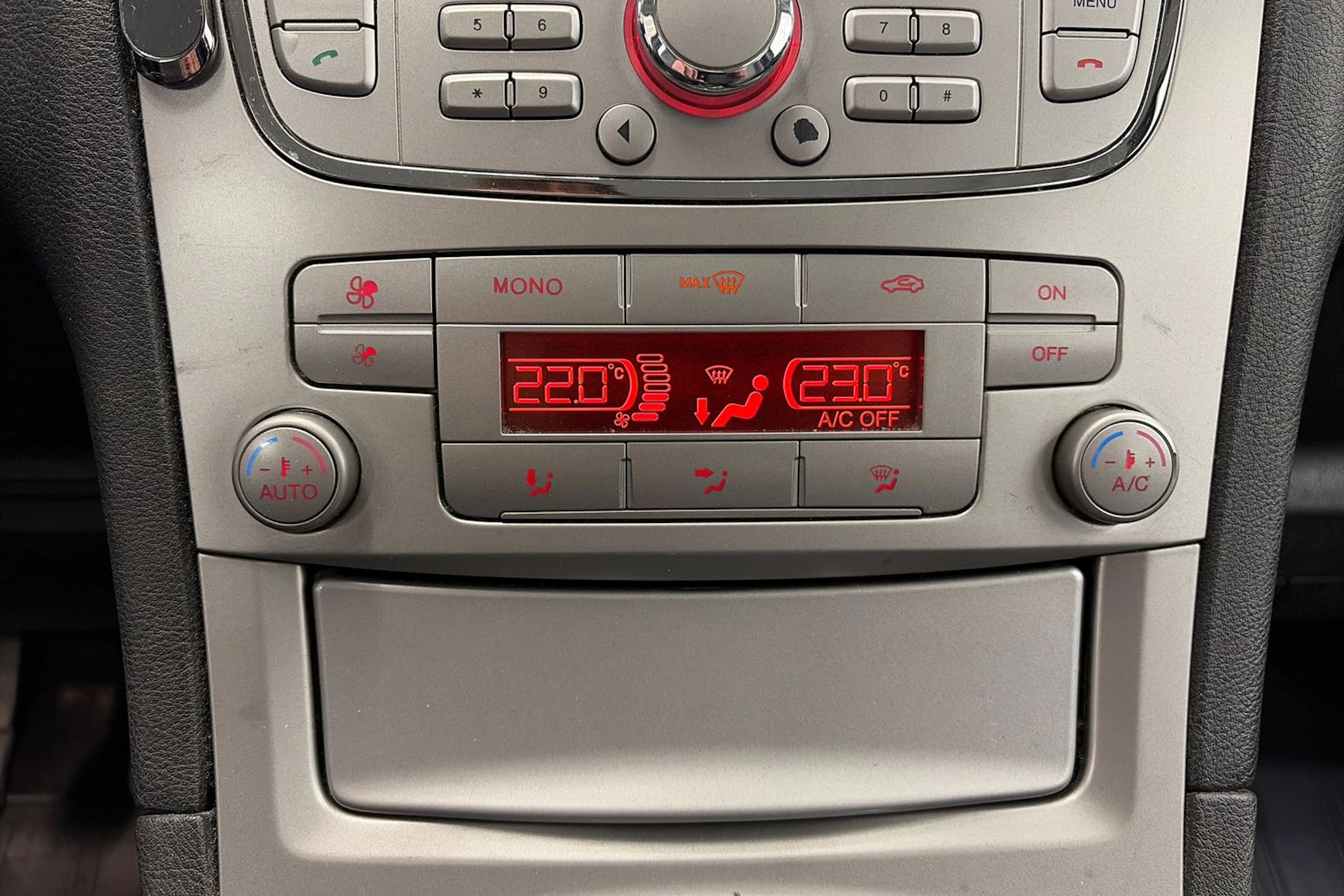 Harmaa Ford S-Max 2007 kuva 24.