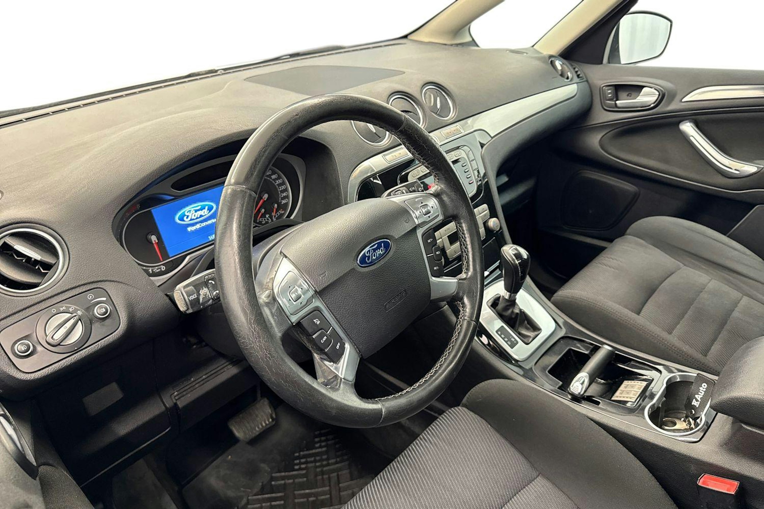 valkoinen Ford S-Max 2010 kuva 7.