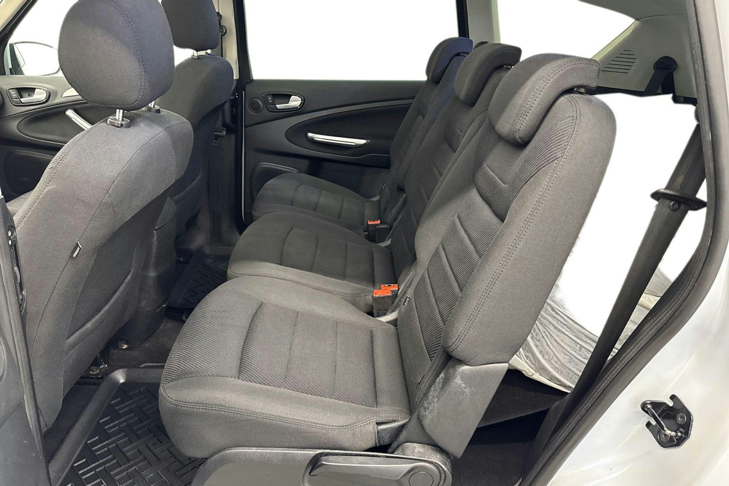 valkoinen Ford S-Max 2010 kuva 11.