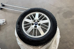 valkoinen Ford S-Max 2011 kuva 10.