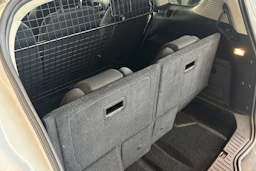 valkoinen Ford S-Max 2011 kuva 19.