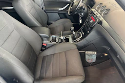 valkoinen Ford S-Max 2011 kuva 23.