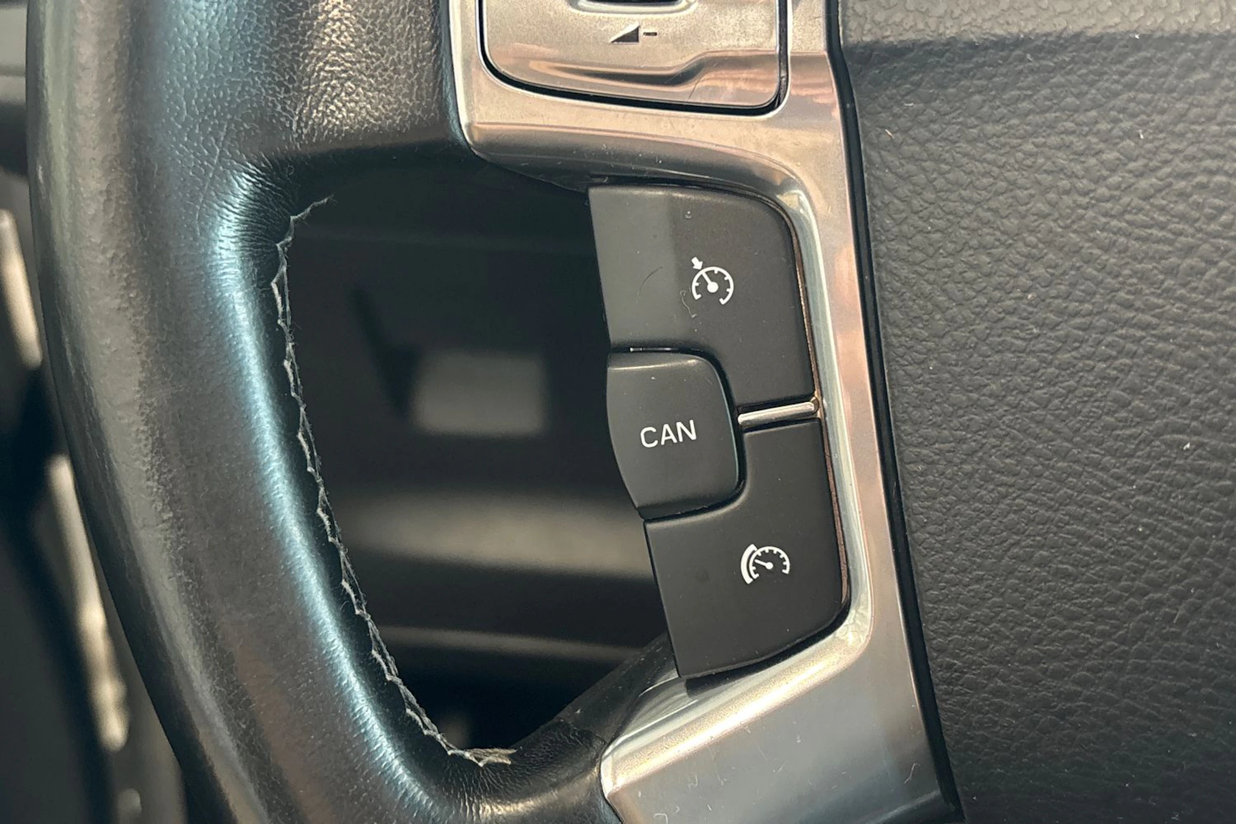 valkoinen Ford S-Max 2011 kuva 28.