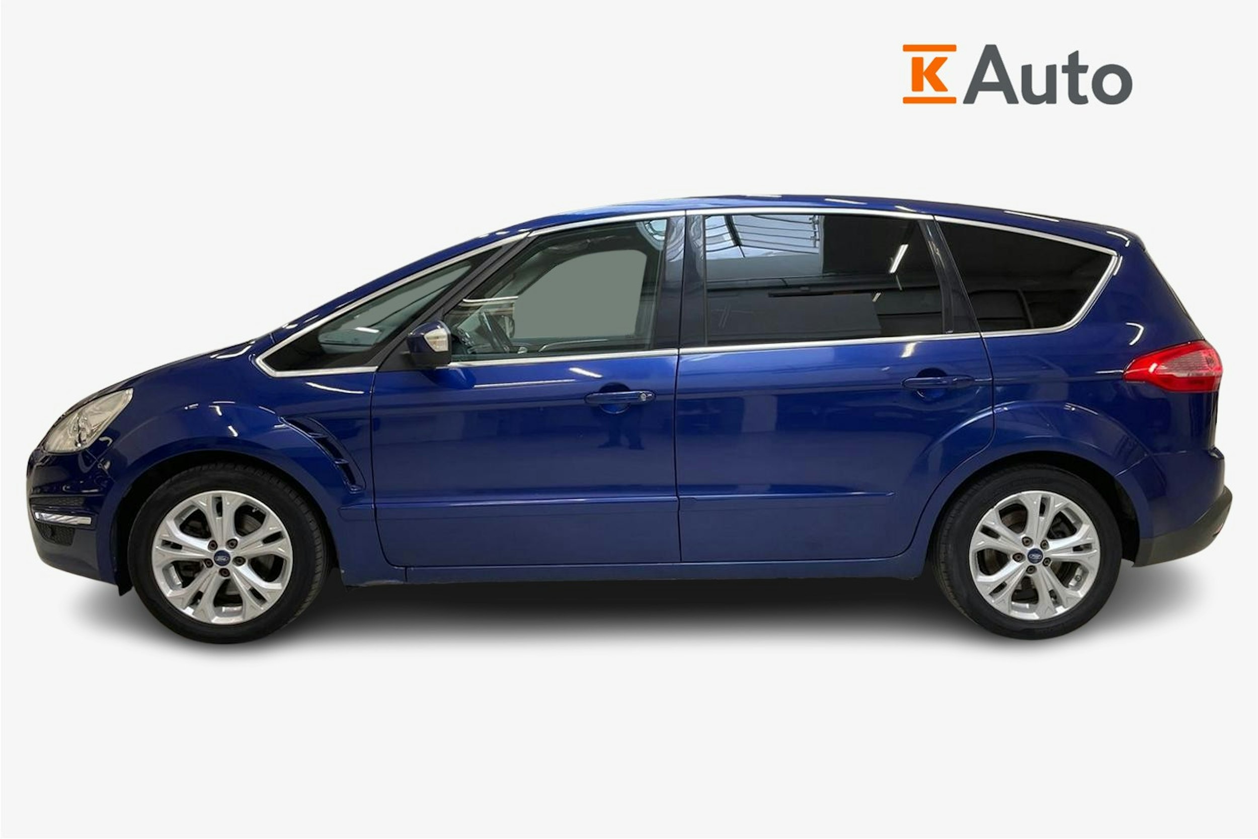sininen Ford S-Max 2015 kuva 5.