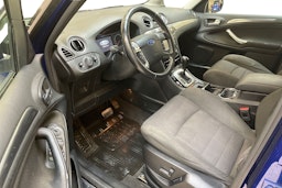 sininen Ford S-Max 2015 kuva 6.