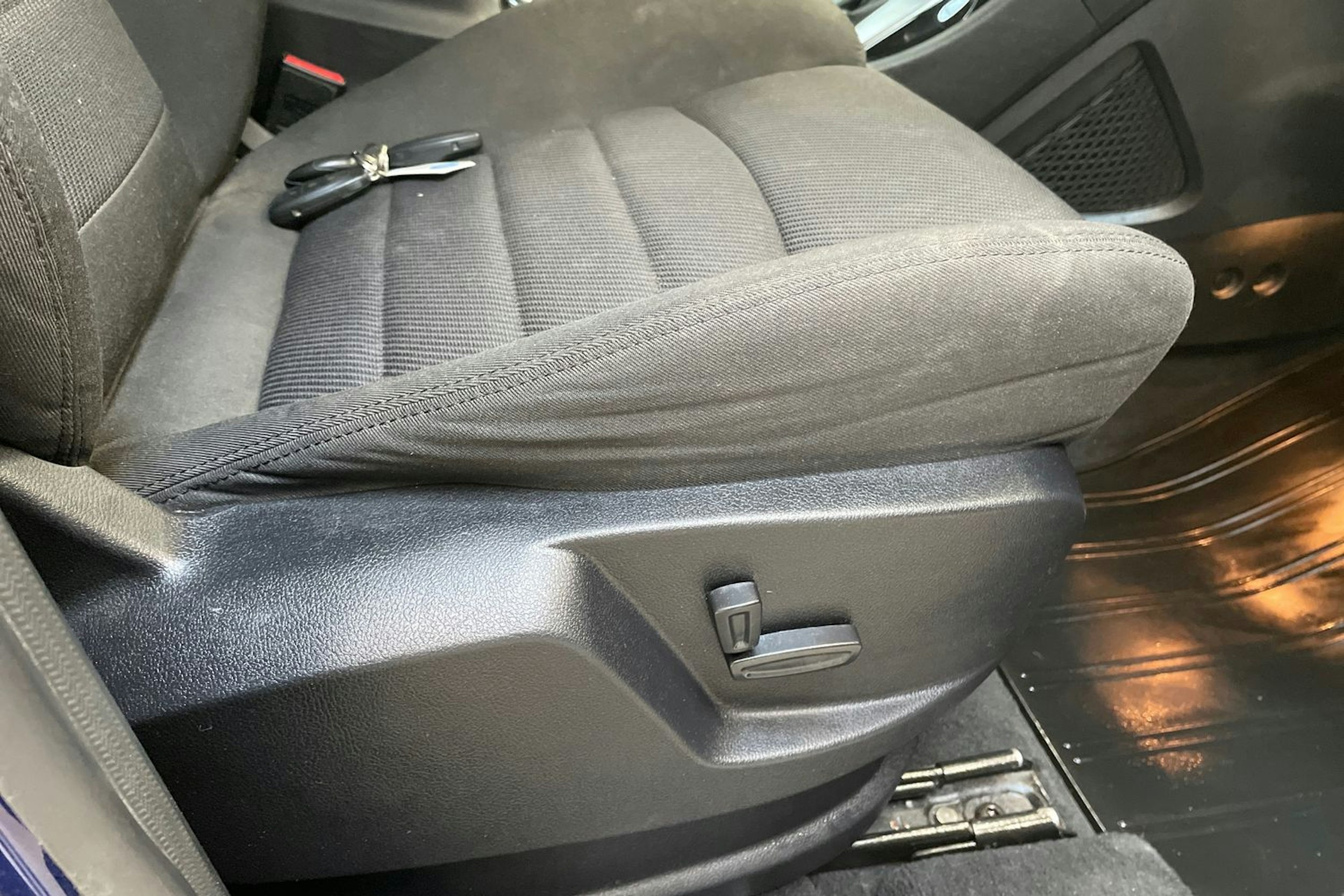 sininen Ford S-Max 2015 kuva 13.
