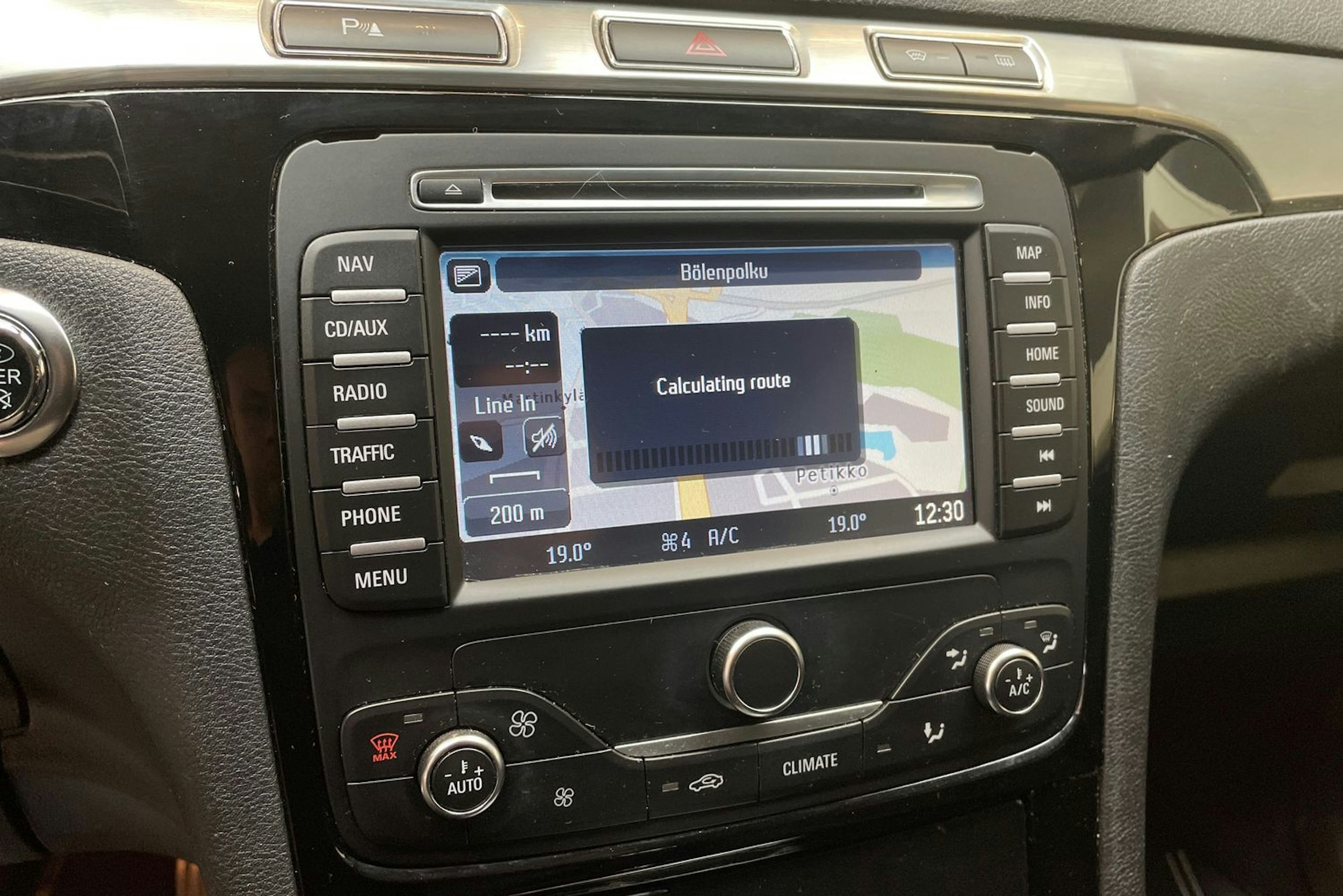 sininen Ford S-Max 2015 kuva 29.