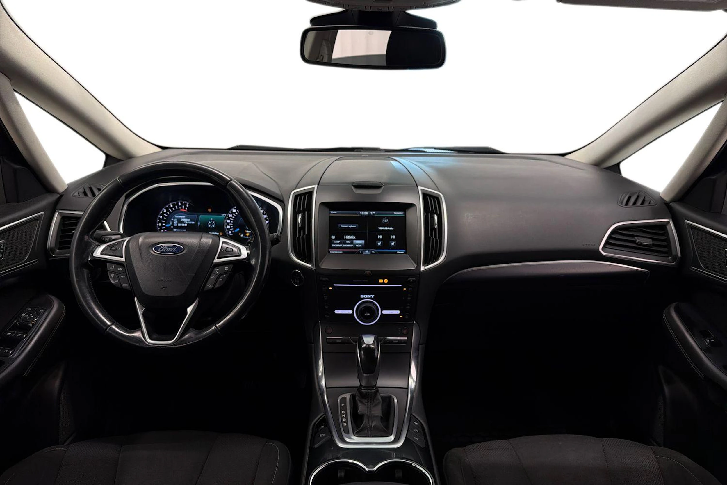 musta Ford S-Max 2016 kuva 7.