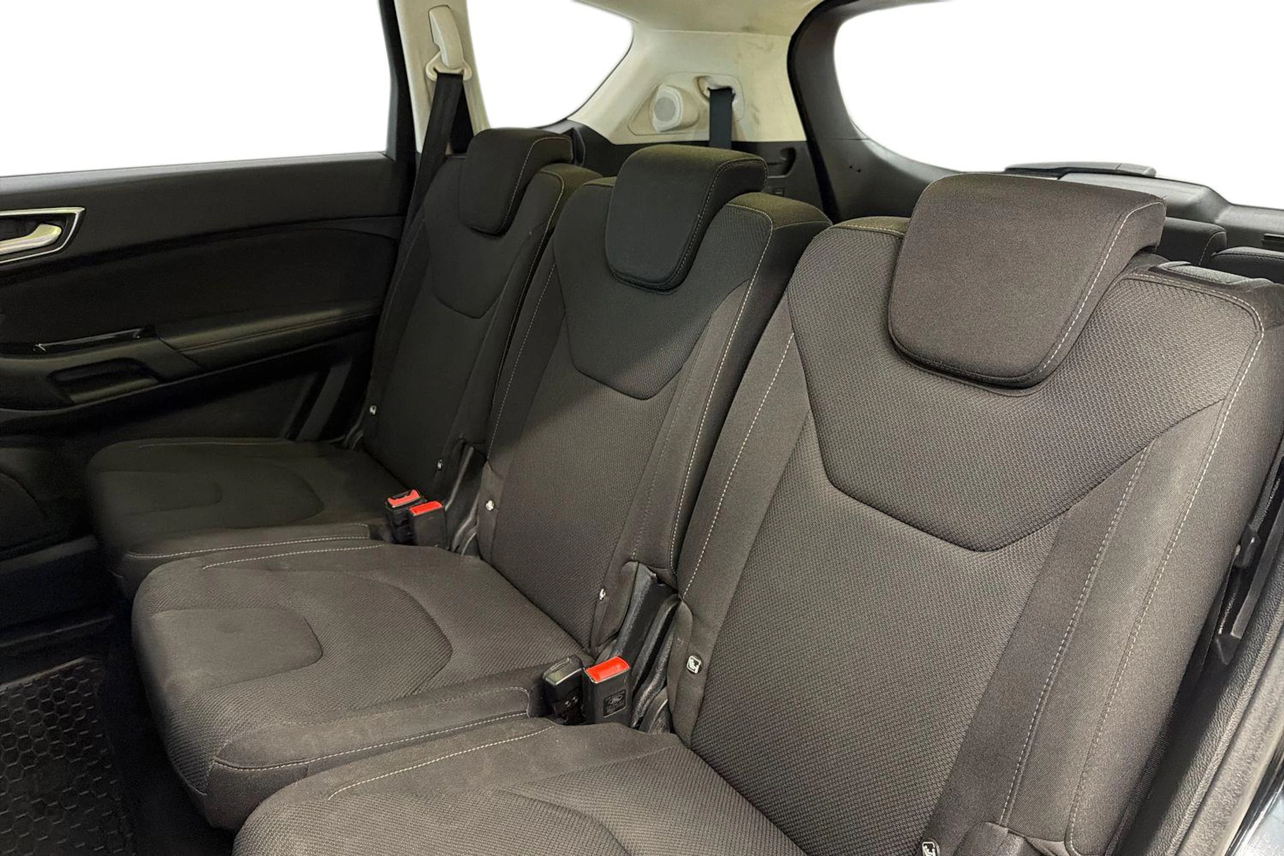 musta Ford S-Max 2016 kuva 8.