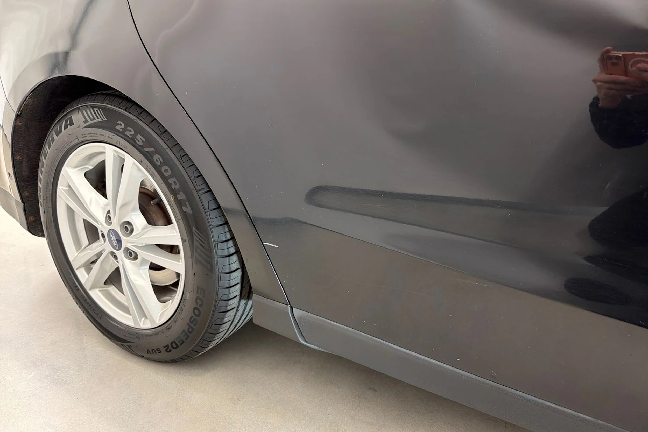 musta Ford S-Max 2016 kuva 18.