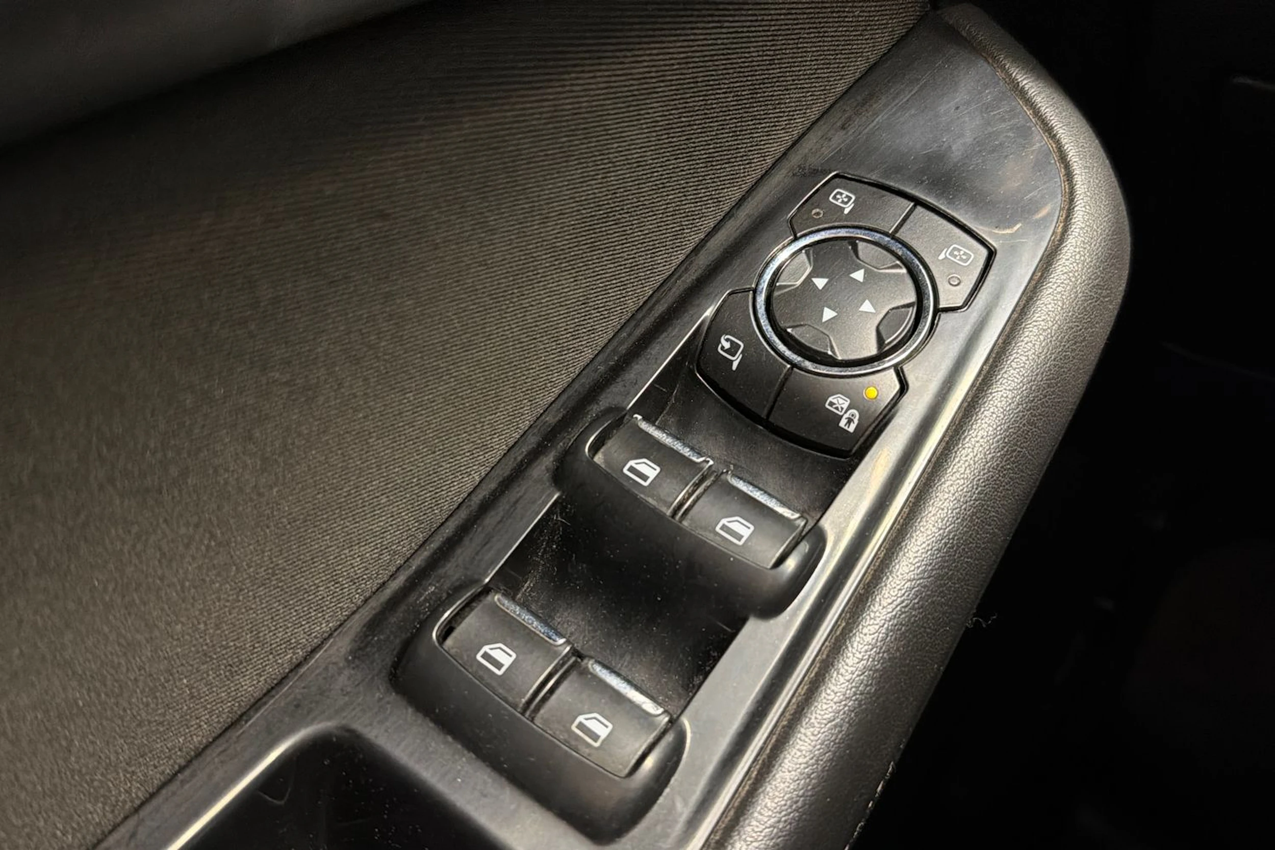 musta Ford S-Max 2016 kuva 30.