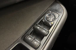 musta Ford S-Max 2016 kuva 30.