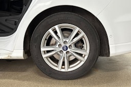 Valkoinen Ford S-Max 2020 kuva 9.