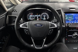 Valkoinen Ford S-Max 2020 kuva 11.
