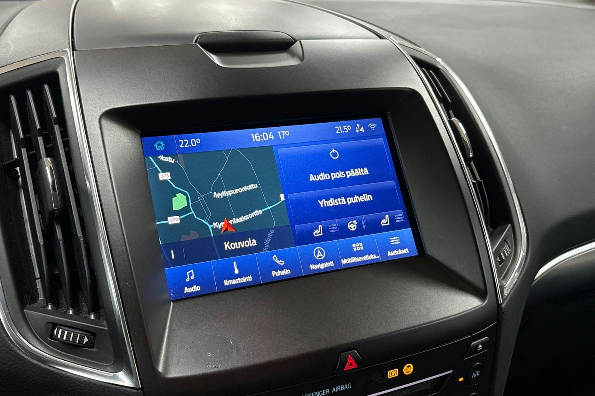 Valkoinen Ford S-Max 2020 kuva 15.