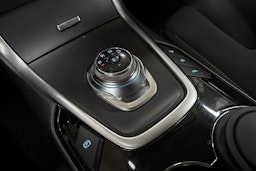 Valkoinen Ford S-Max 2020 kuva 19.