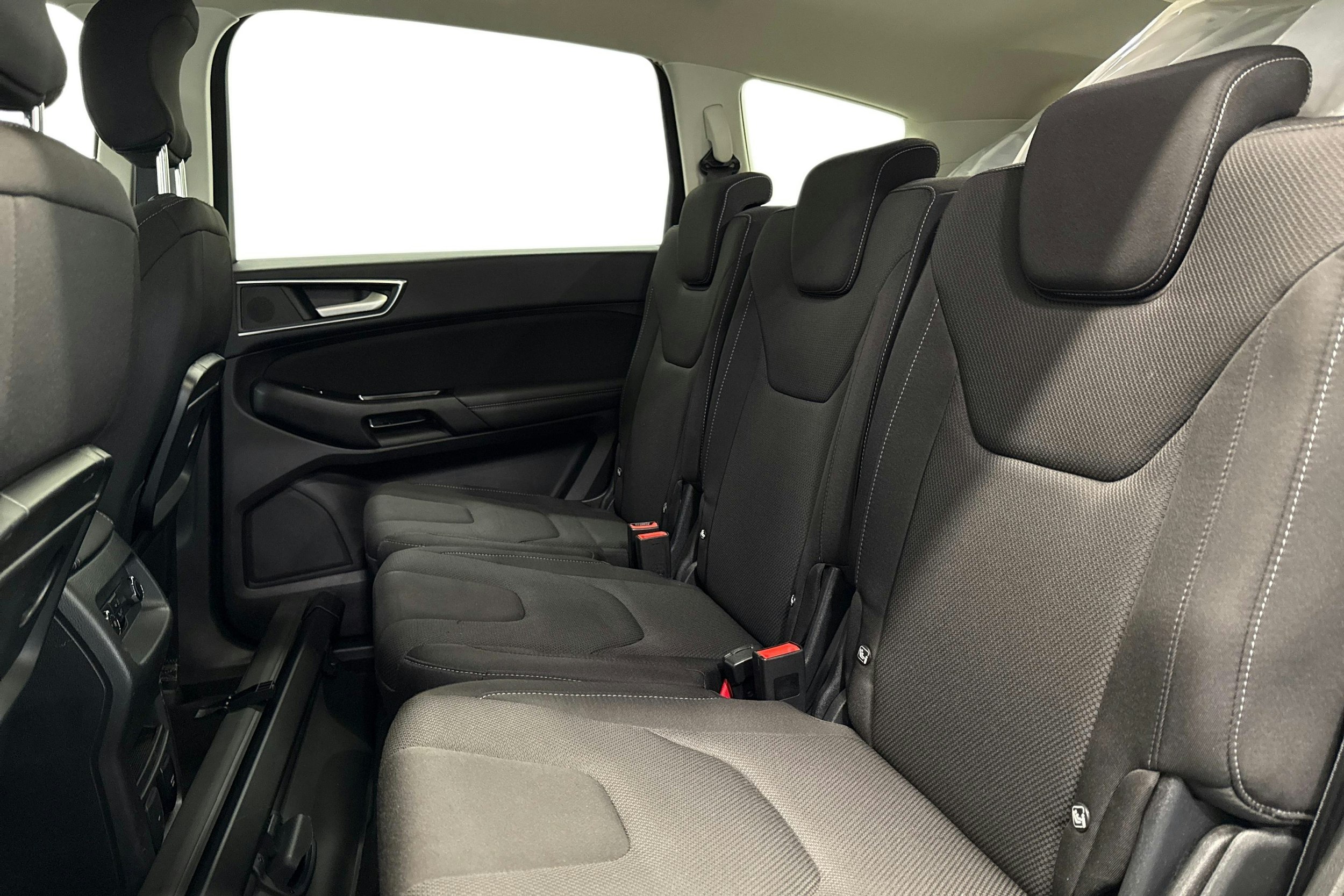 sininen Ford S-Max 2021 kuva 10.