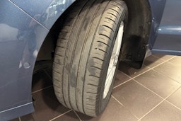 sininen Ford S-Max 2021 kuva 13.
